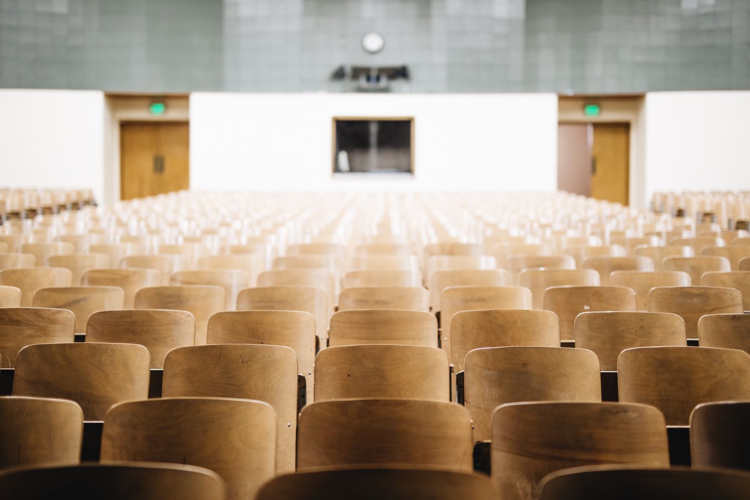Few questions to ask before preparing your next work presentation